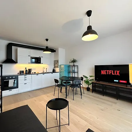 Апартаменти Zwirn1, Uplne Nove, Parkovanie, Klimatizacia,