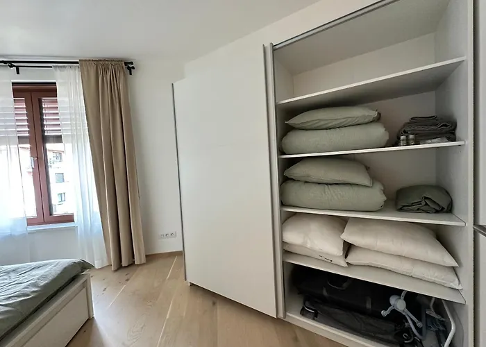 Апартаменти Zwirn1, Uplne Nove, Parkovanie, Klimatizacia, *